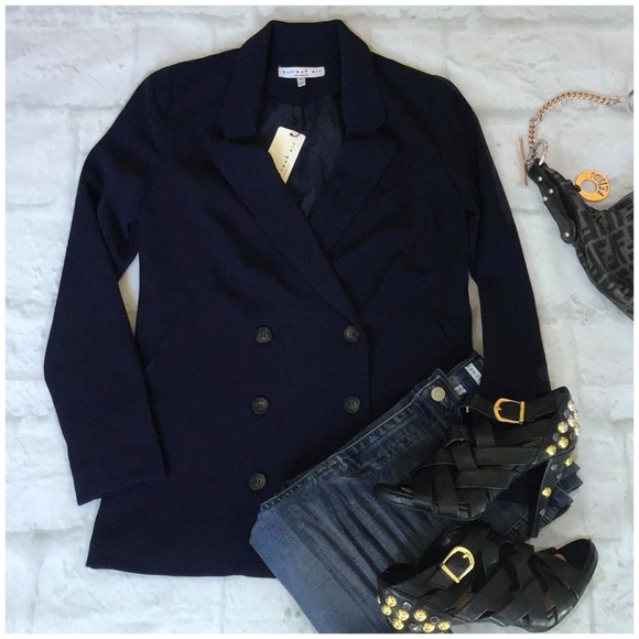 CURRENT AIR Anthro Modern Classic Chic Navy Blazer - Picture 5 of 8